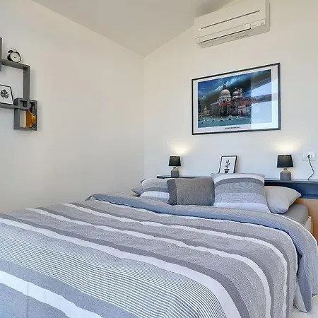Yania Holiday home