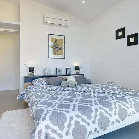 Yania Holiday home Liznjan