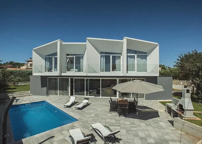 Villa Yania Ližnjan