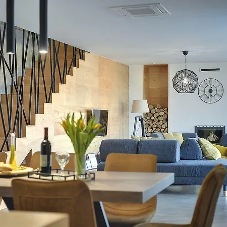 Yania Holiday home