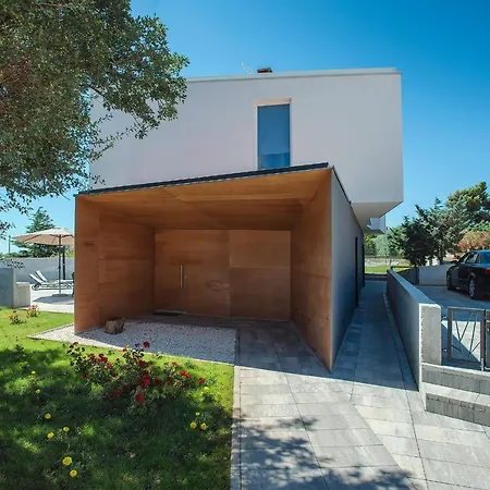 Ferienhaus Yania *